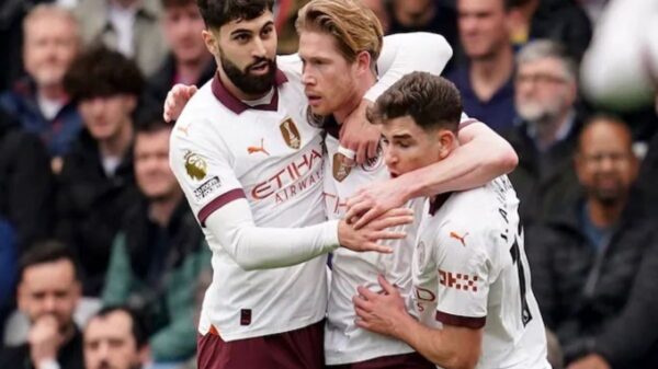 City Maintain Pressure on Title Rivals as De Bruyne Scores 100th Goal in 4-2 Win at Crystal Palace | English Premier League